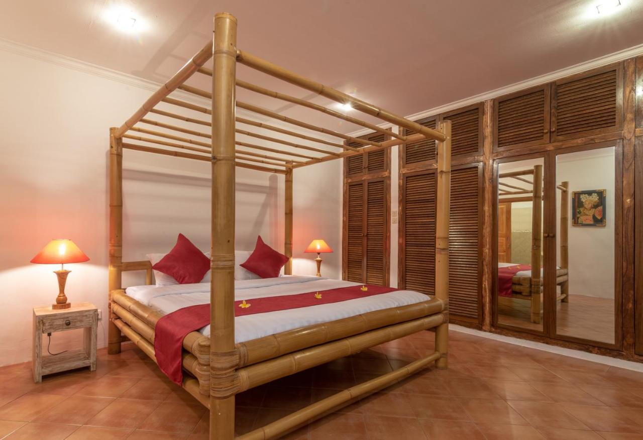 Villa Dinding Batu Singaraja エクステリア 写真