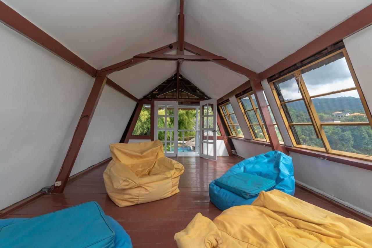 Villa Dinding Batu Singaraja エクステリア 写真
