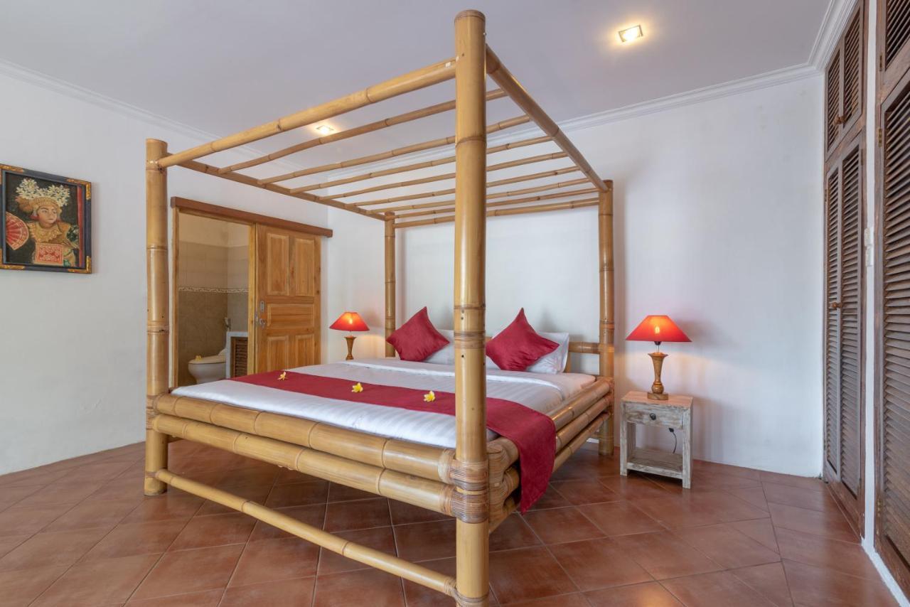 Villa Dinding Batu Singaraja エクステリア 写真
