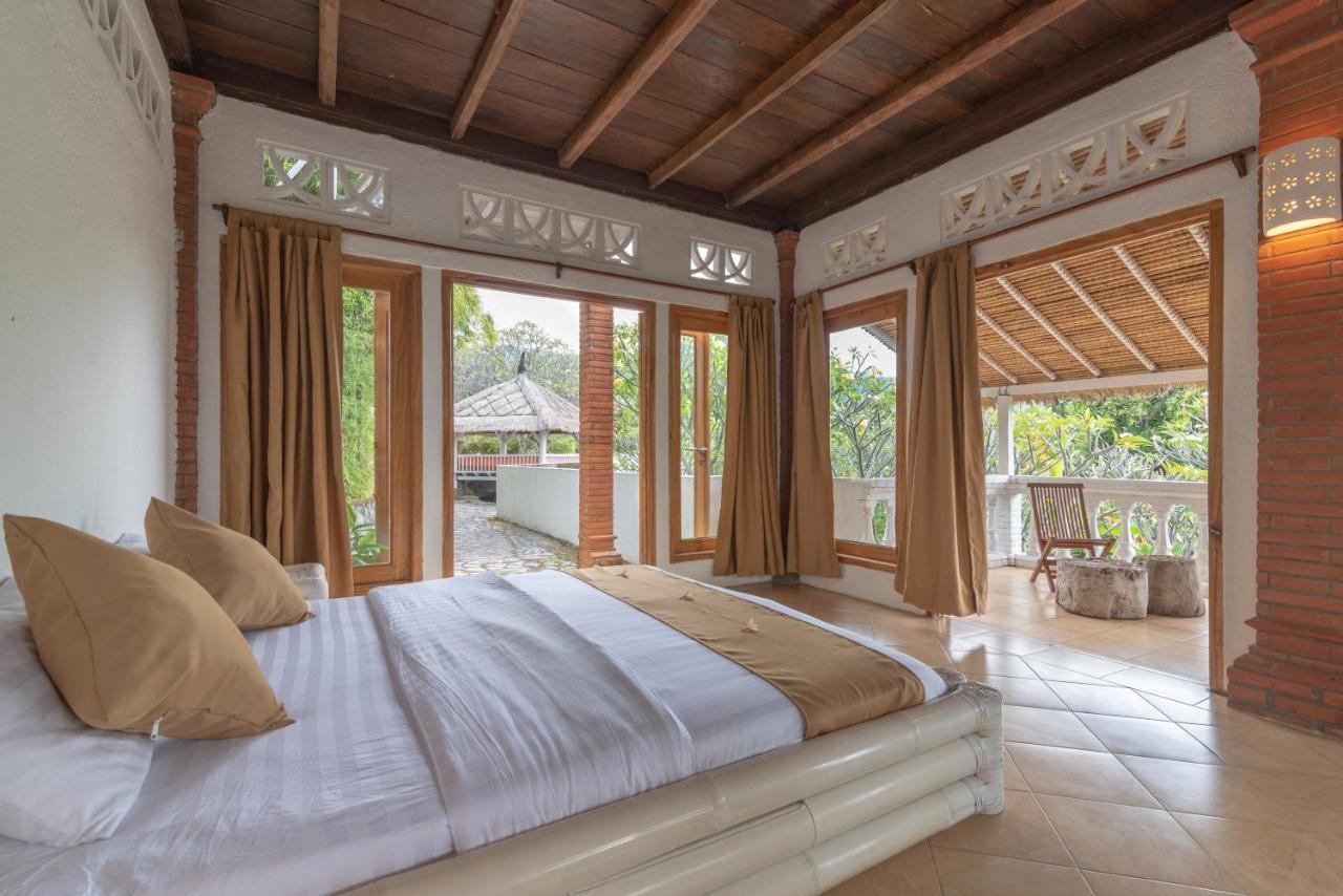 Villa Dinding Batu Singaraja エクステリア 写真