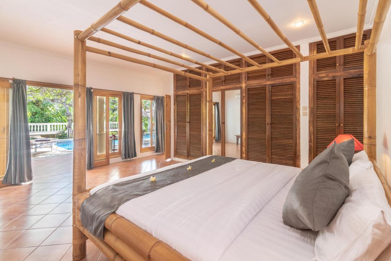 Villa Dinding Batu Singaraja エクステリア 写真