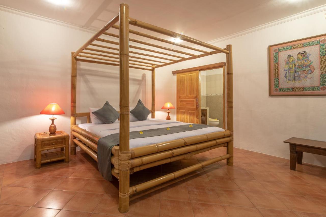 Villa Dinding Batu Singaraja エクステリア 写真